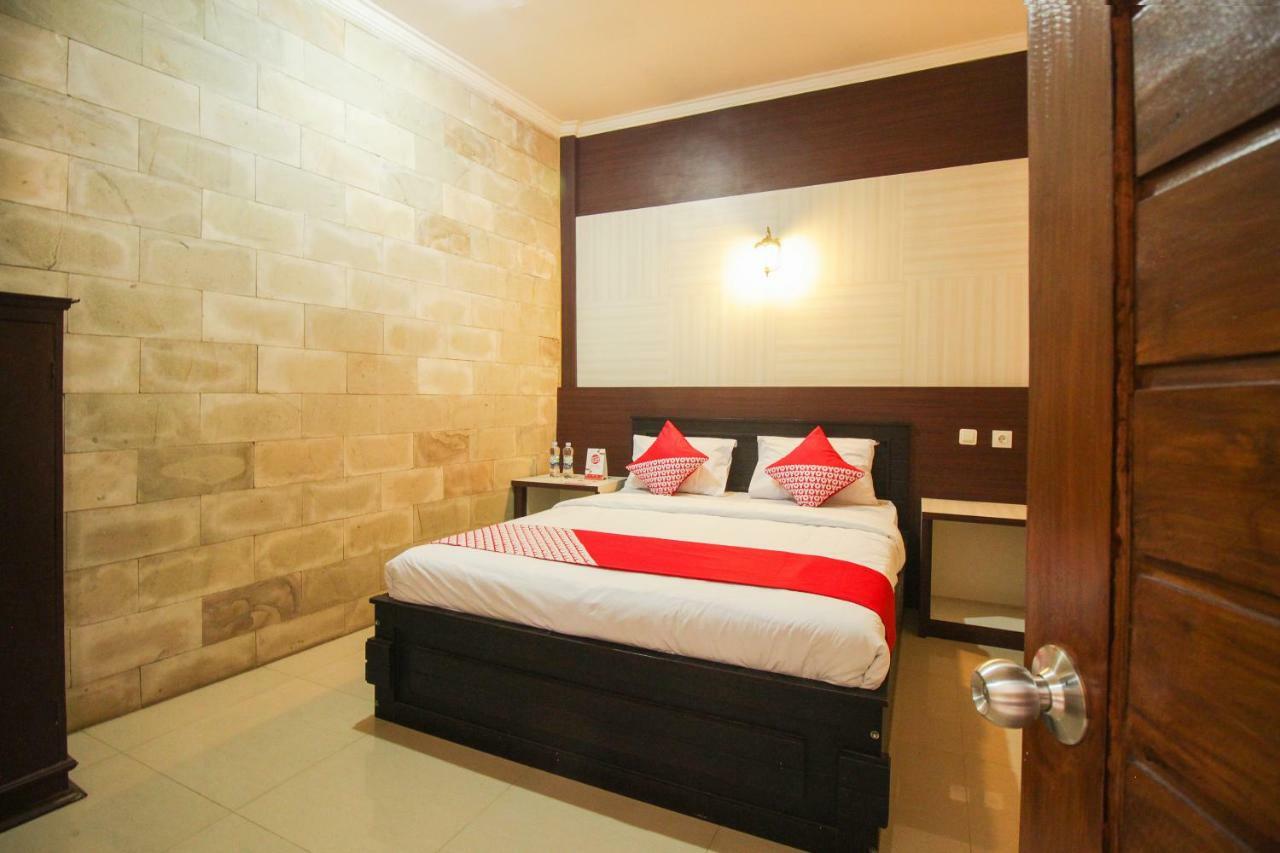 Oyo 820 Abad Baru Hotel Pangandaran Exterior foto