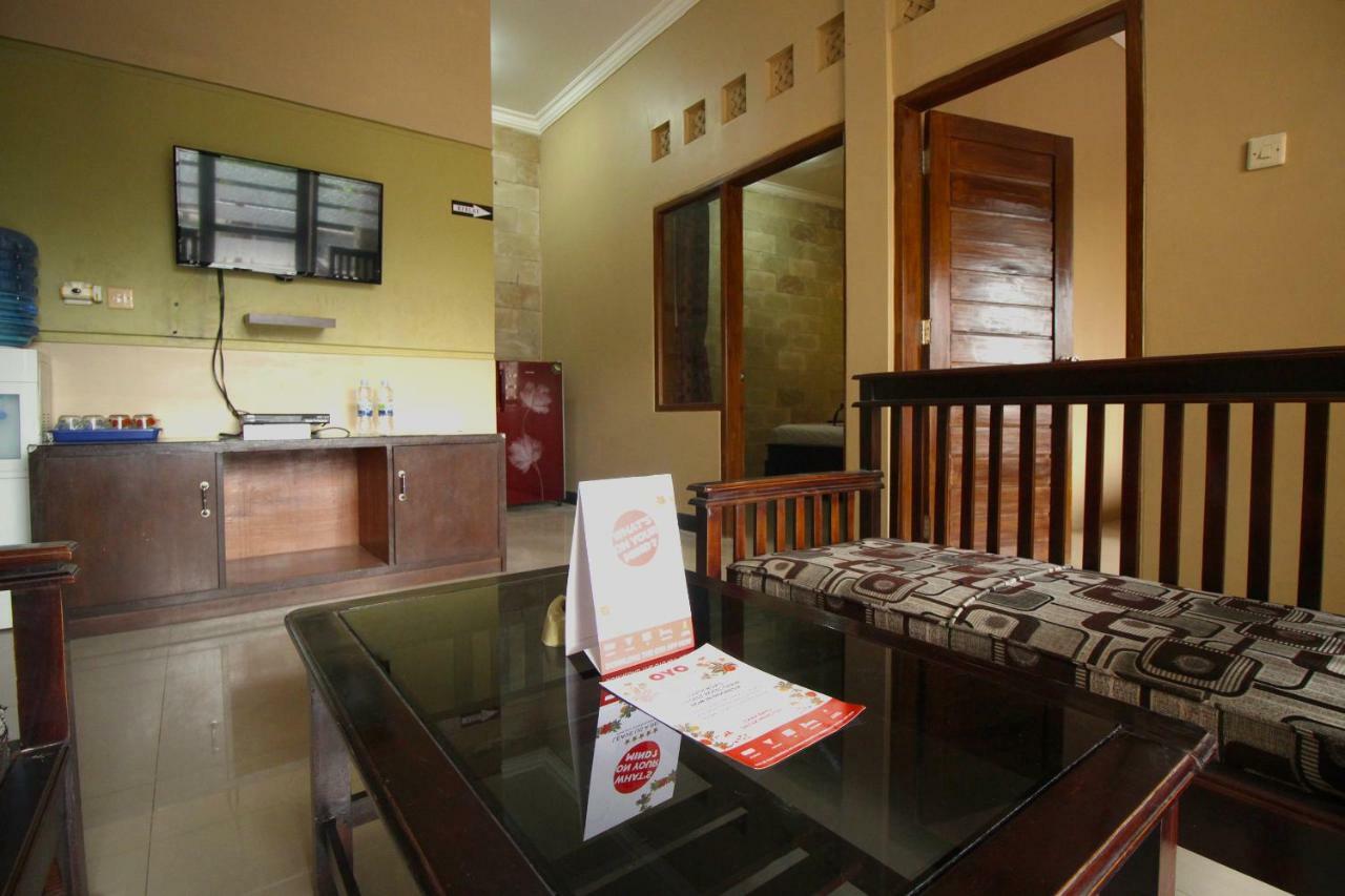 Oyo 820 Abad Baru Hotel Pangandaran Exterior foto